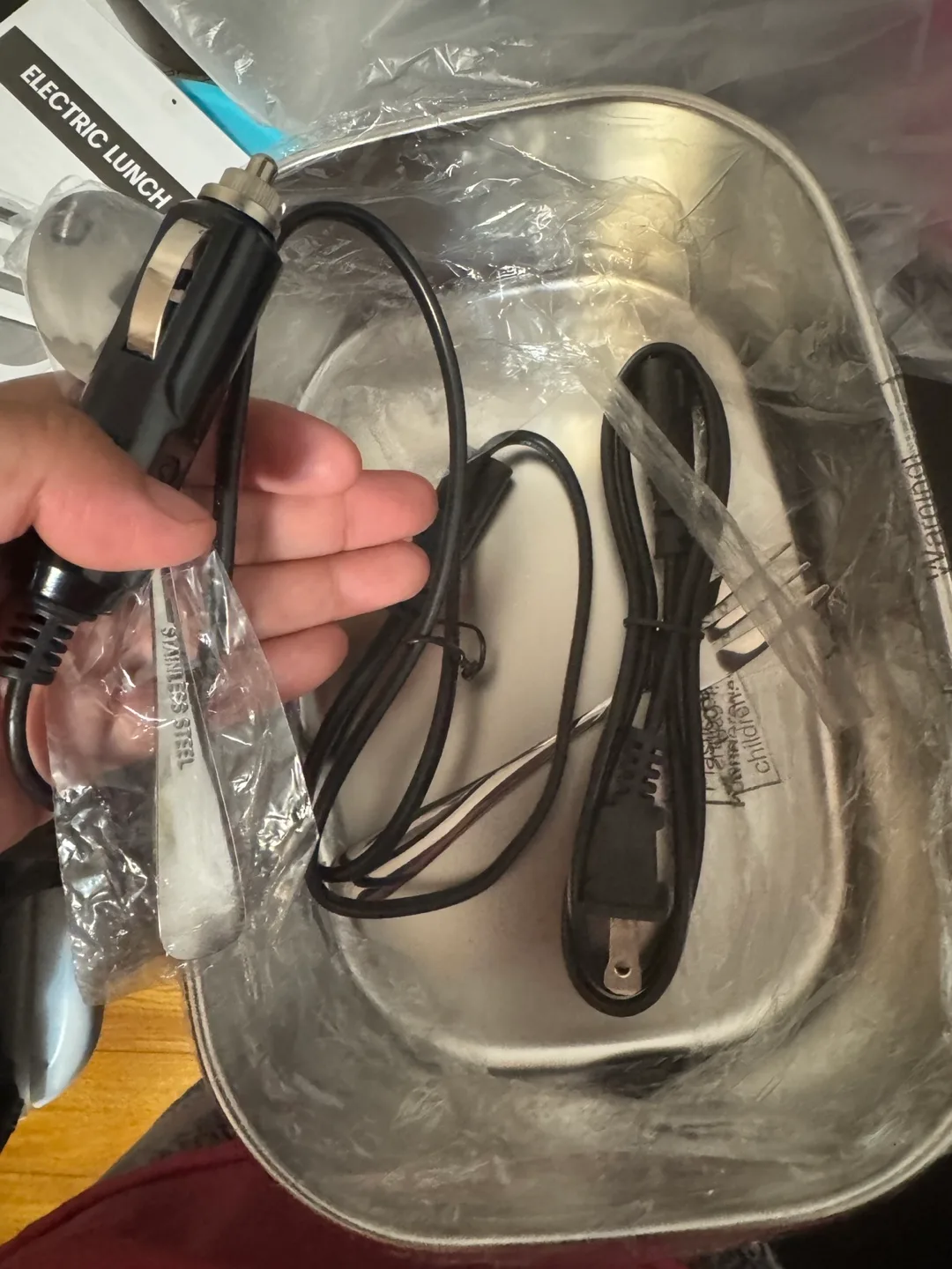 CHARMDOO Electric Lunch Box - New in Box image indicator(5)