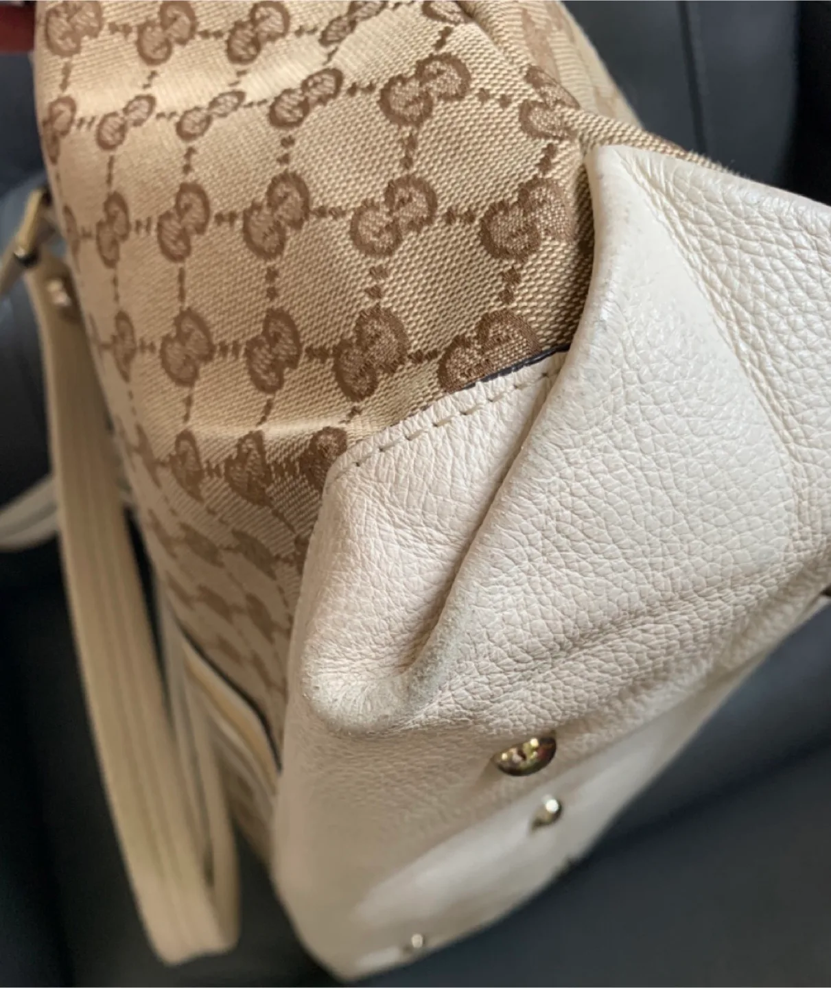 Gucci Tote image indicator(9)