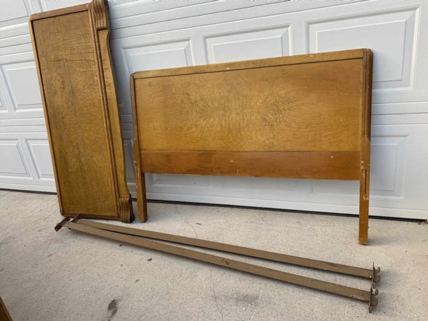 ANTIQUE BEDROOM SUITE MUST GO!