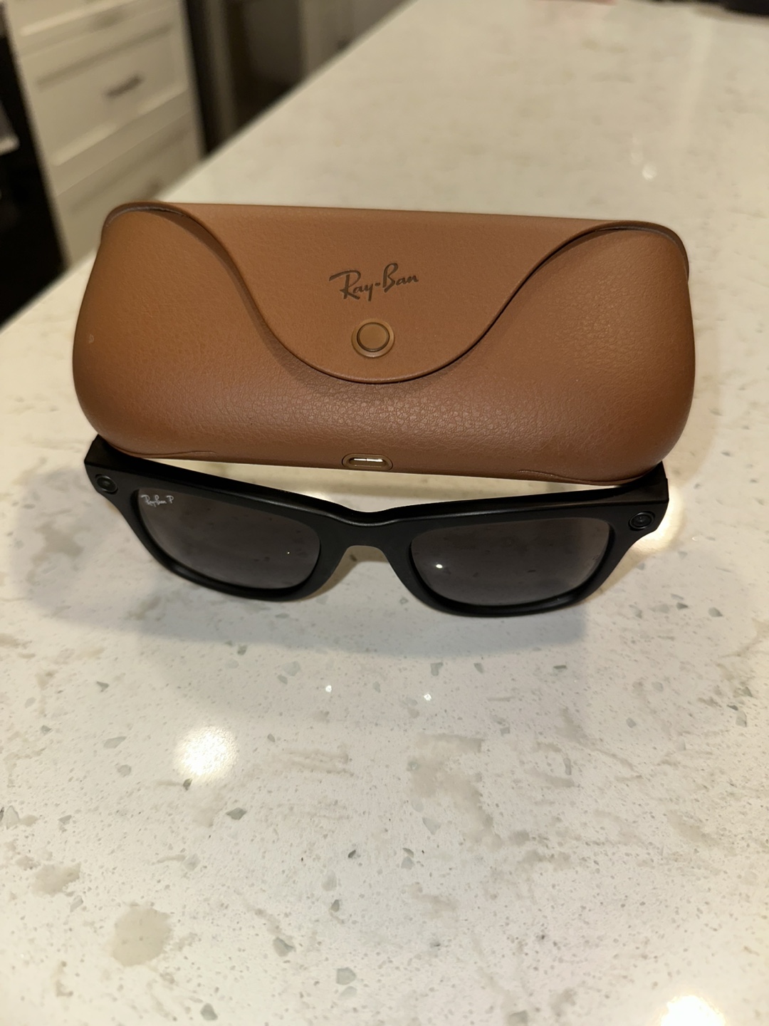 Ray-Ban Meta Wayfarer Smart Glasses - photo 3