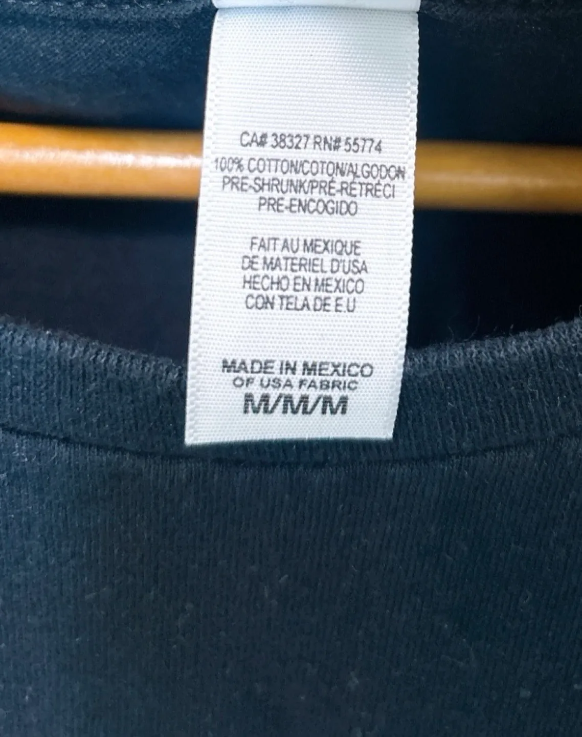 Do not feed the model shirt-medium image indicator(2)