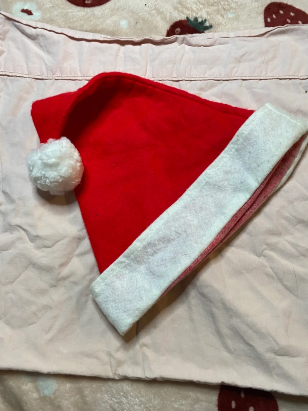 Santa Hat - Red & White thumbnail