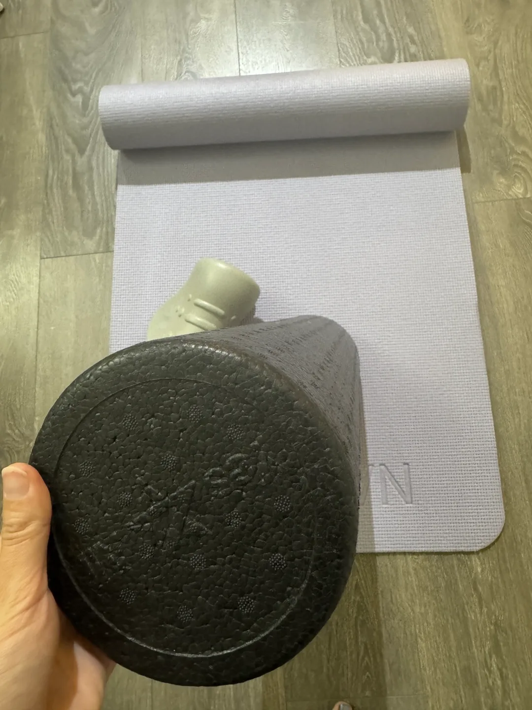 Foam Roller , yoga mat, neck stretcher ane a roller image indicator(4)