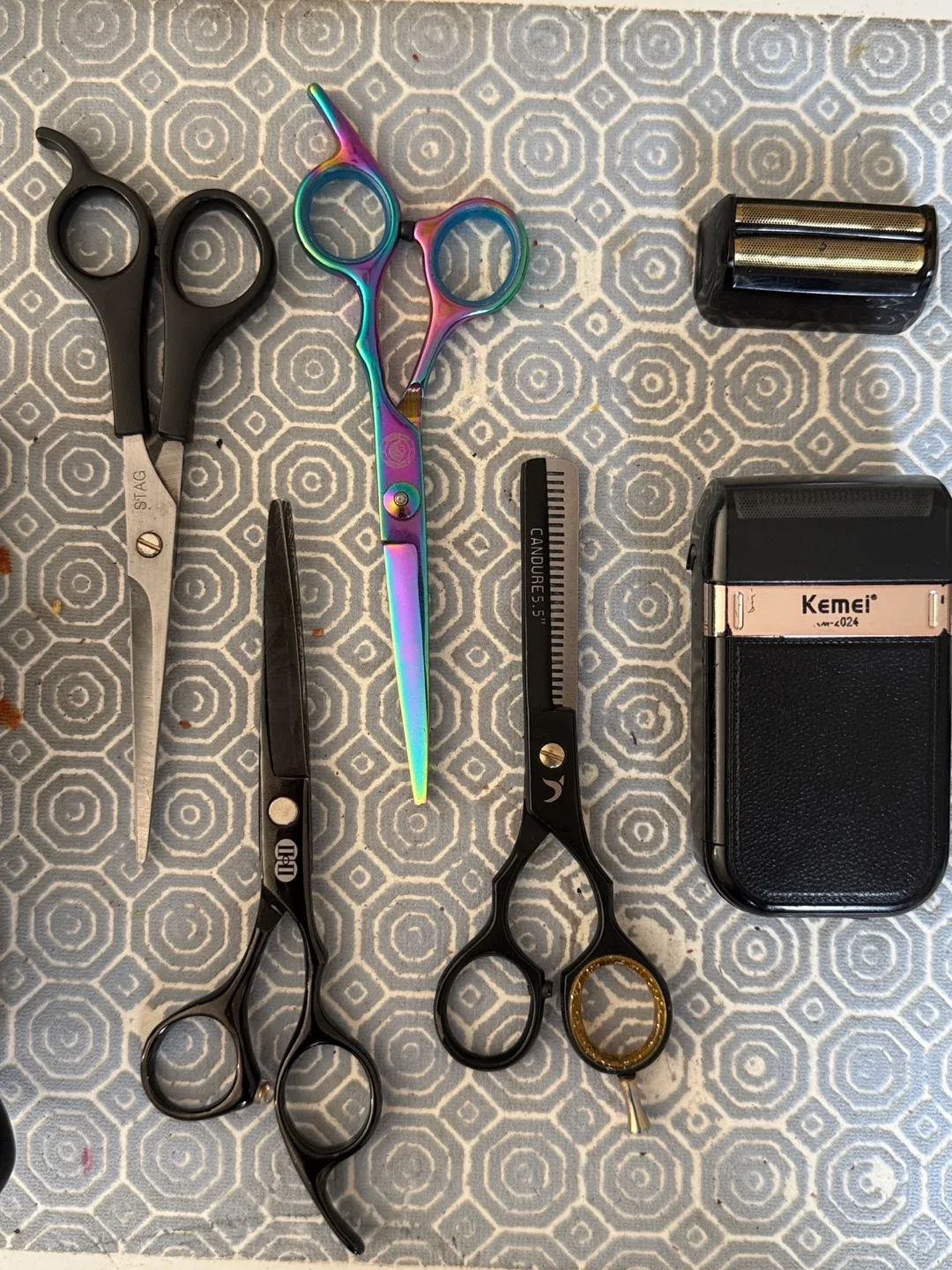 Hair Cutting Tools Bundle: Scissors, Clippers, and Amazonplex image indicator(2)