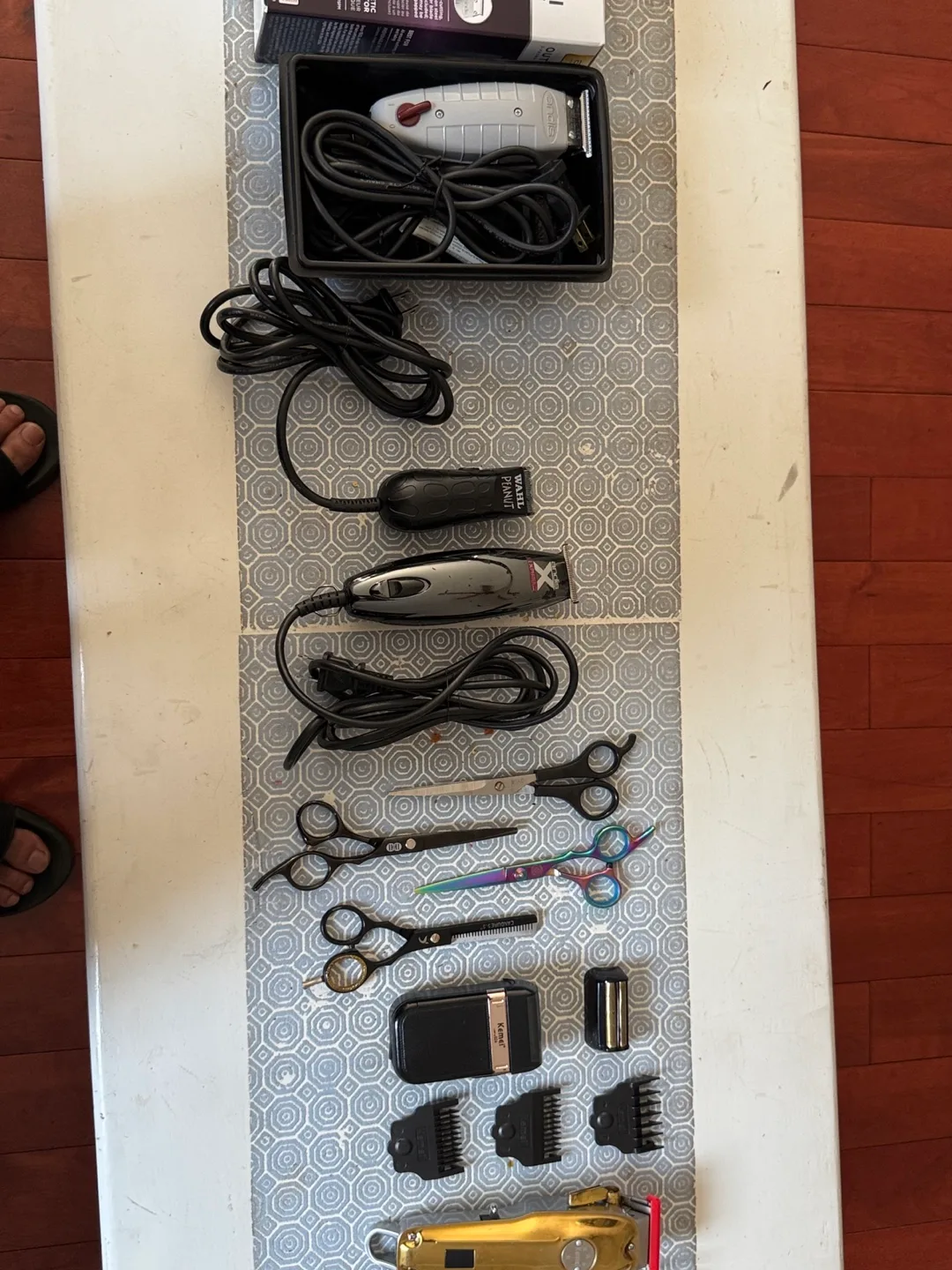 Hair Cutting Tools Bundle: Scissors, Clippers, and Amazonplex image indicator(6)