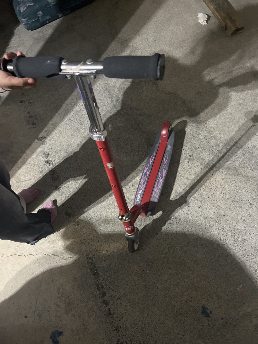 Used Red Razor Rex Scooter - photo 2