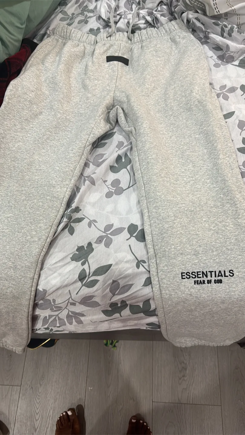 Essentials Fear of God Grey Sweatpants - XL