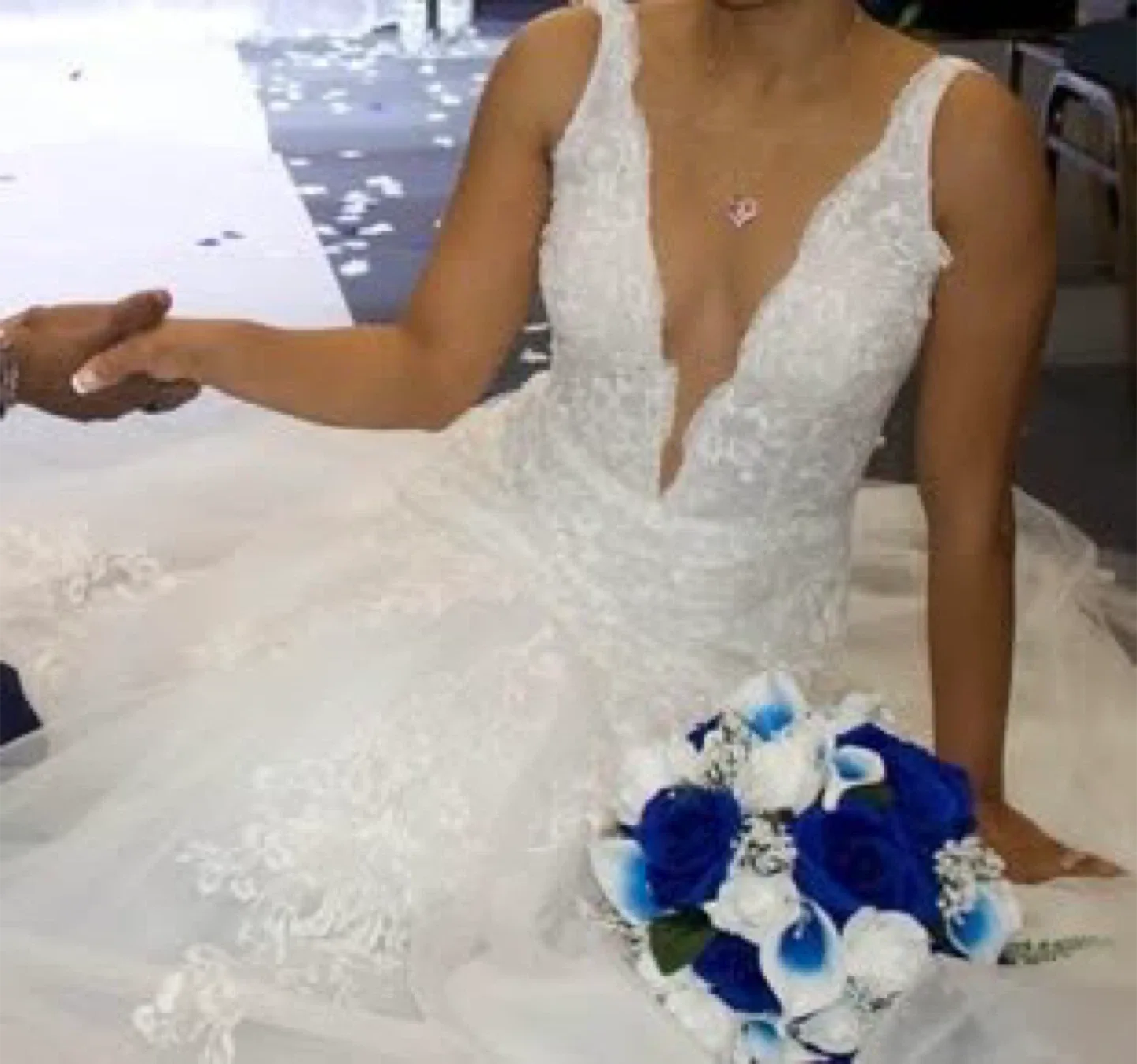 European Designer Wedding Dress image indicator(5)