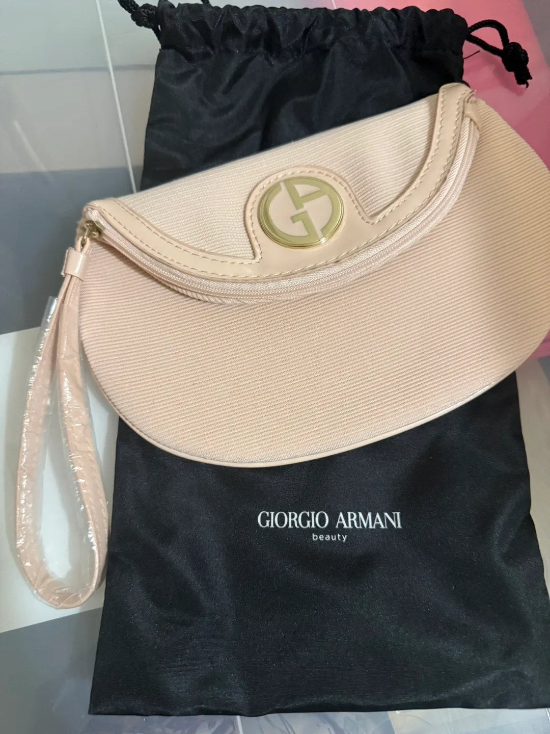 Giorgio Armani, YSL Beauty Pouches, Dior thumbnail