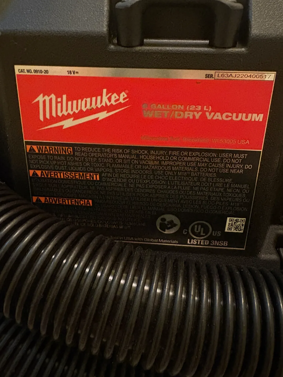 Milwaukee M18 18V Cordless Compact Vacuum image indicator(8)