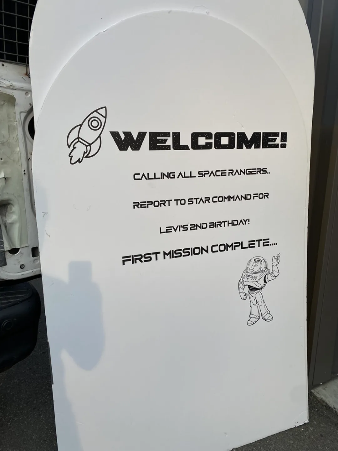 Party Backdrop Set - Barbie, Groovy, Paw Patrol image indicator(9)