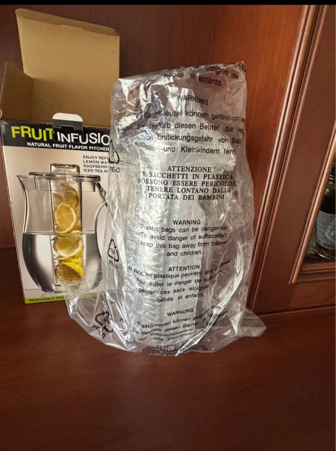 New Prodyne Fruit Infusion Beverage Pitcher image indicator(5)