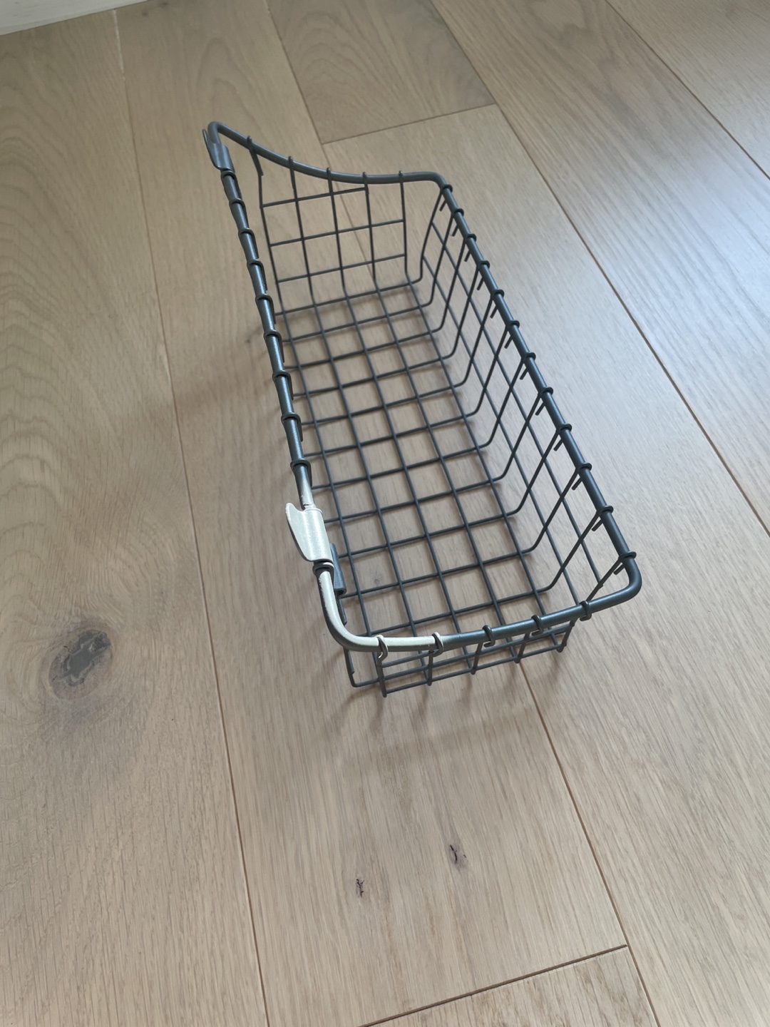 Metal Wire Storage Basket - photo 2