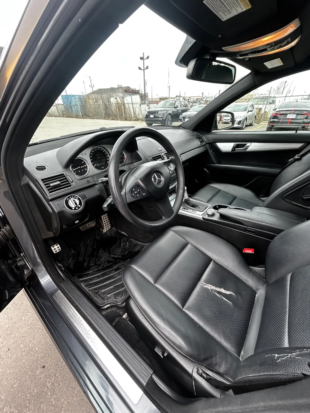 Mercedes-Benz C230 Sedan - Great Condition image indicator(7)