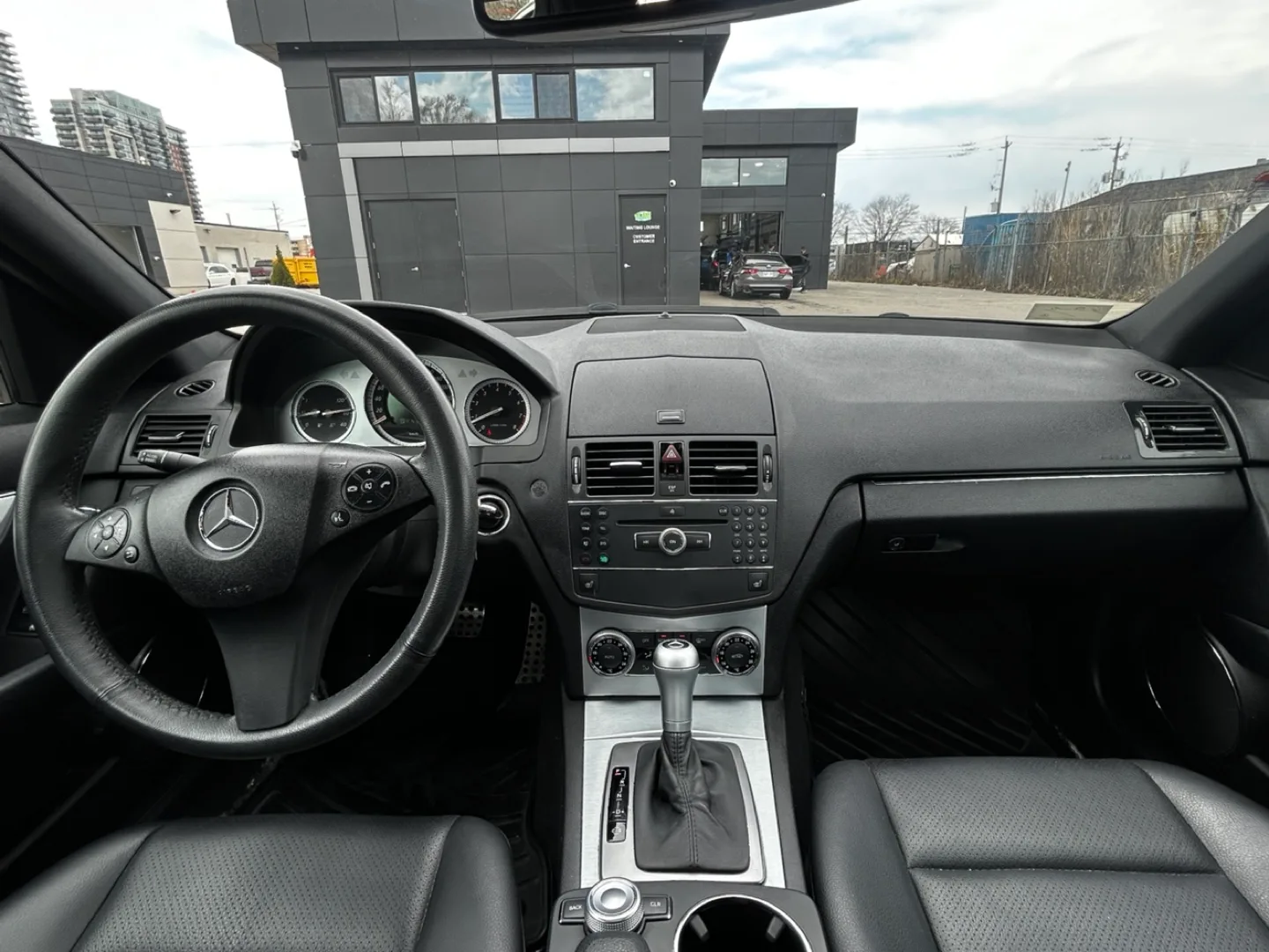 Mercedes-Benz C230 Sedan - Great Condition image indicator(8)