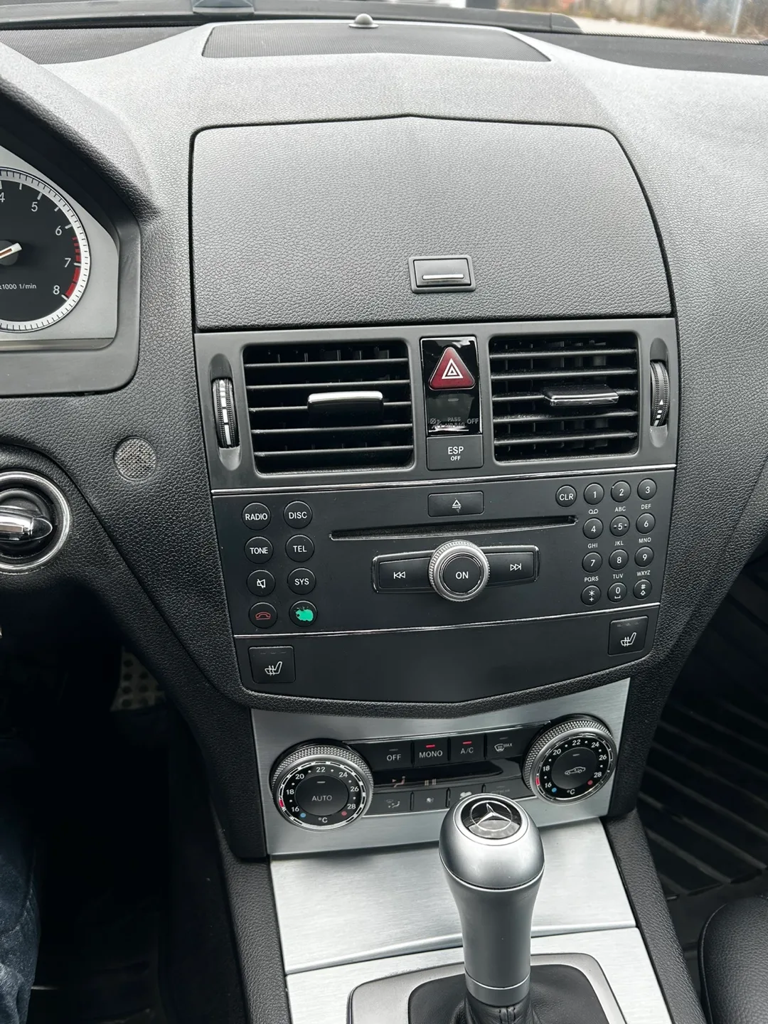 Mercedes-Benz C230 Sedan - Great Condition image indicator(5)