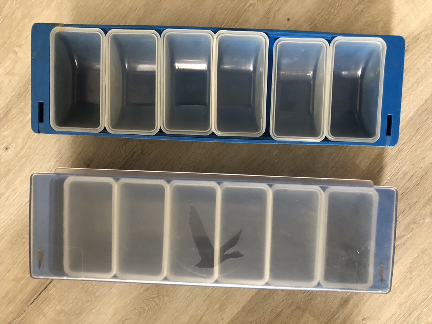 Condiments Holder
