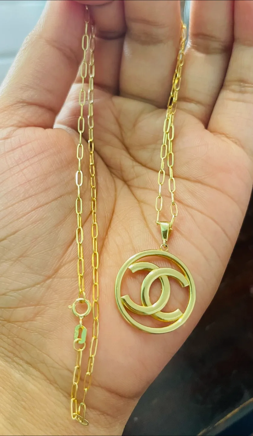 18k Gold Chanel Gold Necklace thumbnail