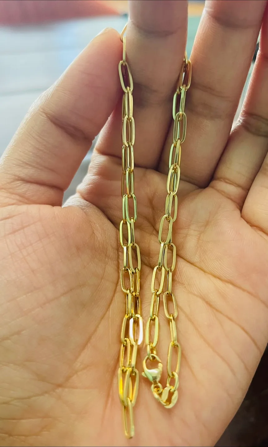 18k Gold Paperclip Chain Necklace thumbnail