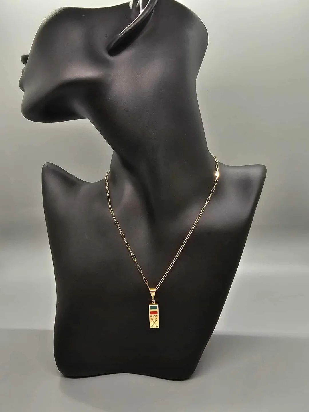 18k Gucci Gold Necklace set thumbnail