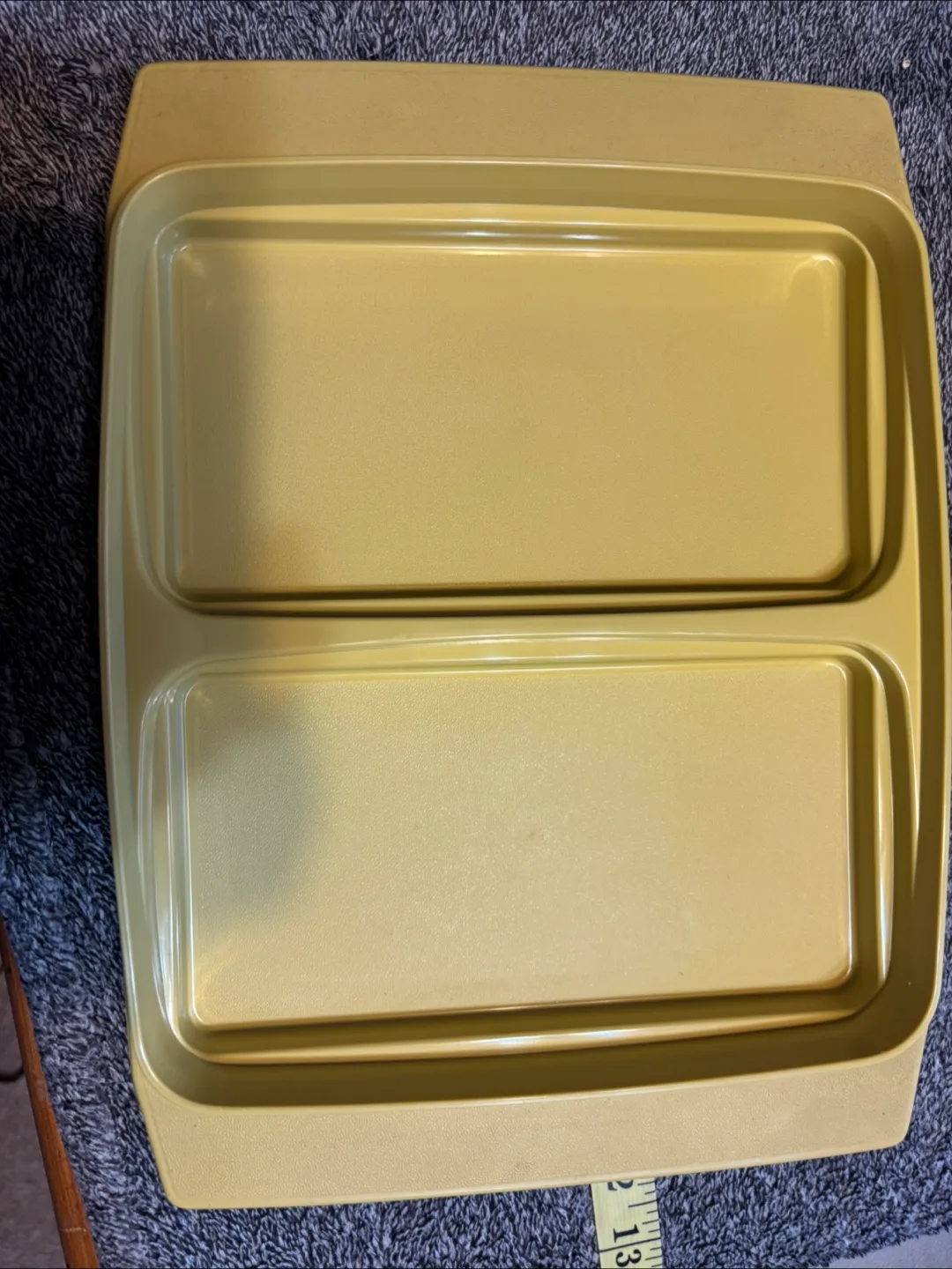 Vintage Tupperware Deviled Egg Tray Carrier and steamer image indicator(6)