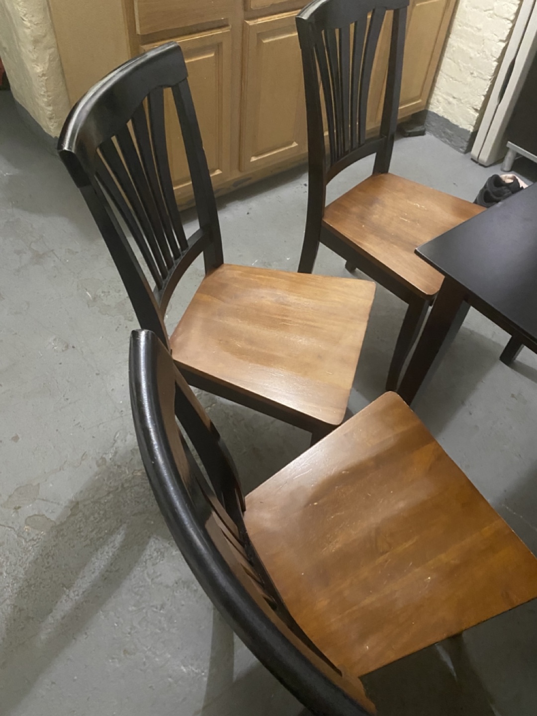 Square Black Table with 3 Chairs - photo 3