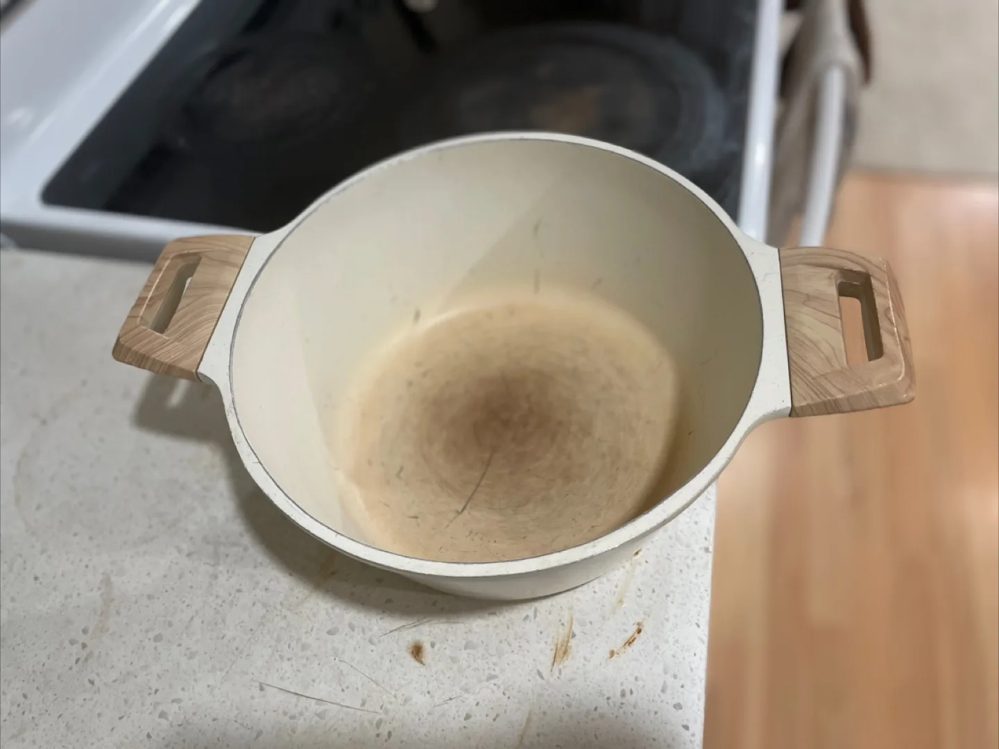 Used Pot with Handles thumbnail