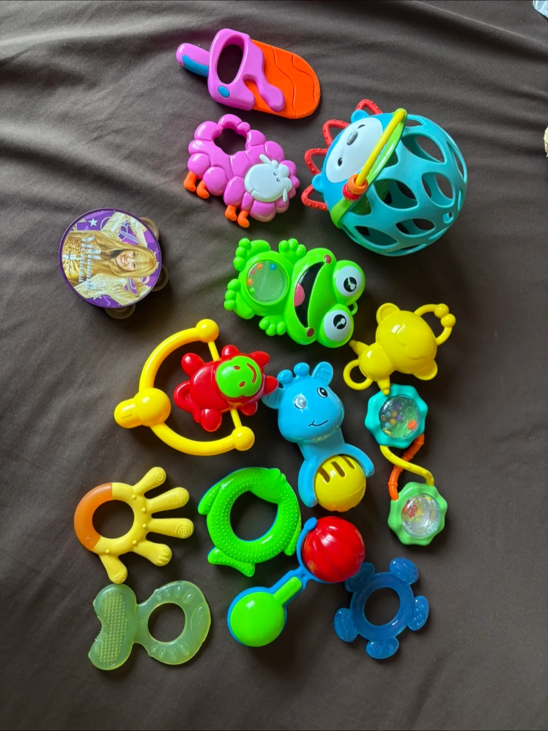 Baby Rattle & Teething Toy Bundle image indicator(2)