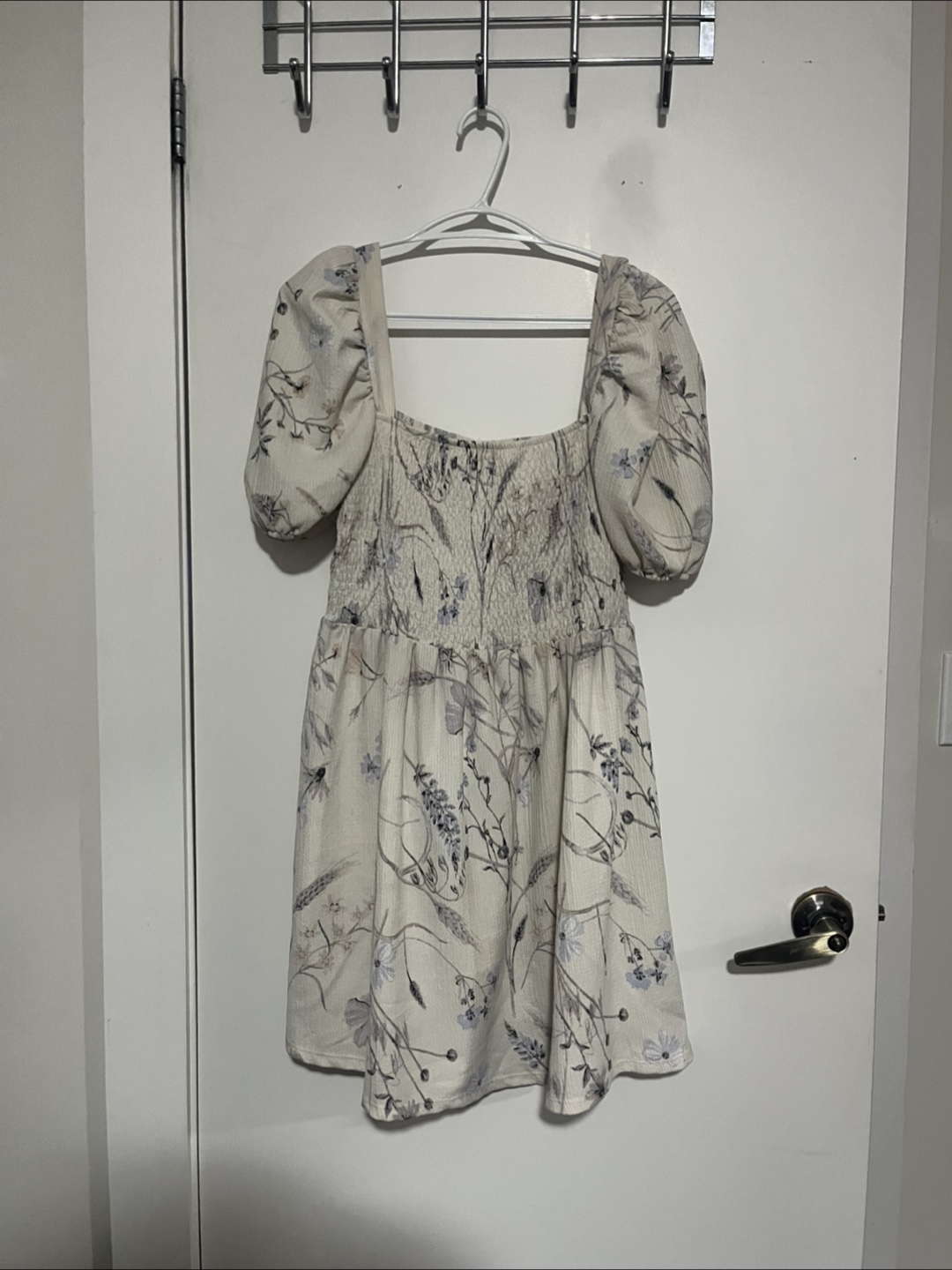 Assorted Women's Dresses & Romper - photo 3