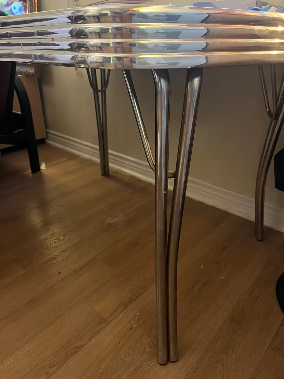 1950’s Retro Chrome Diner’s Table image indicator(5)