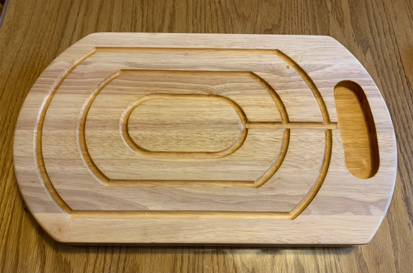 Wooden Carving Board - 18" x 11"