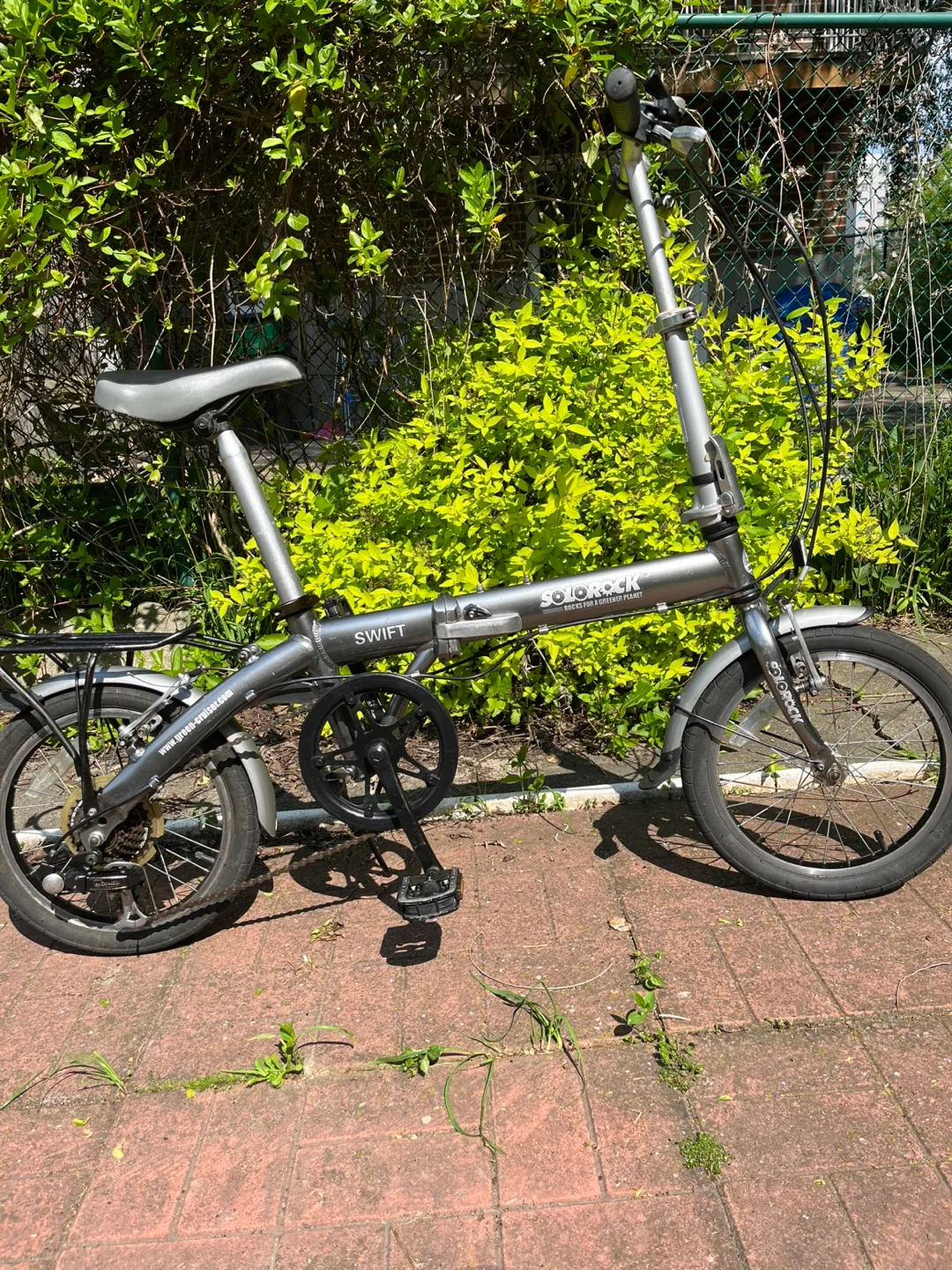 Solorock Swift Folding Bike - Compact & Portable image indicator(4)