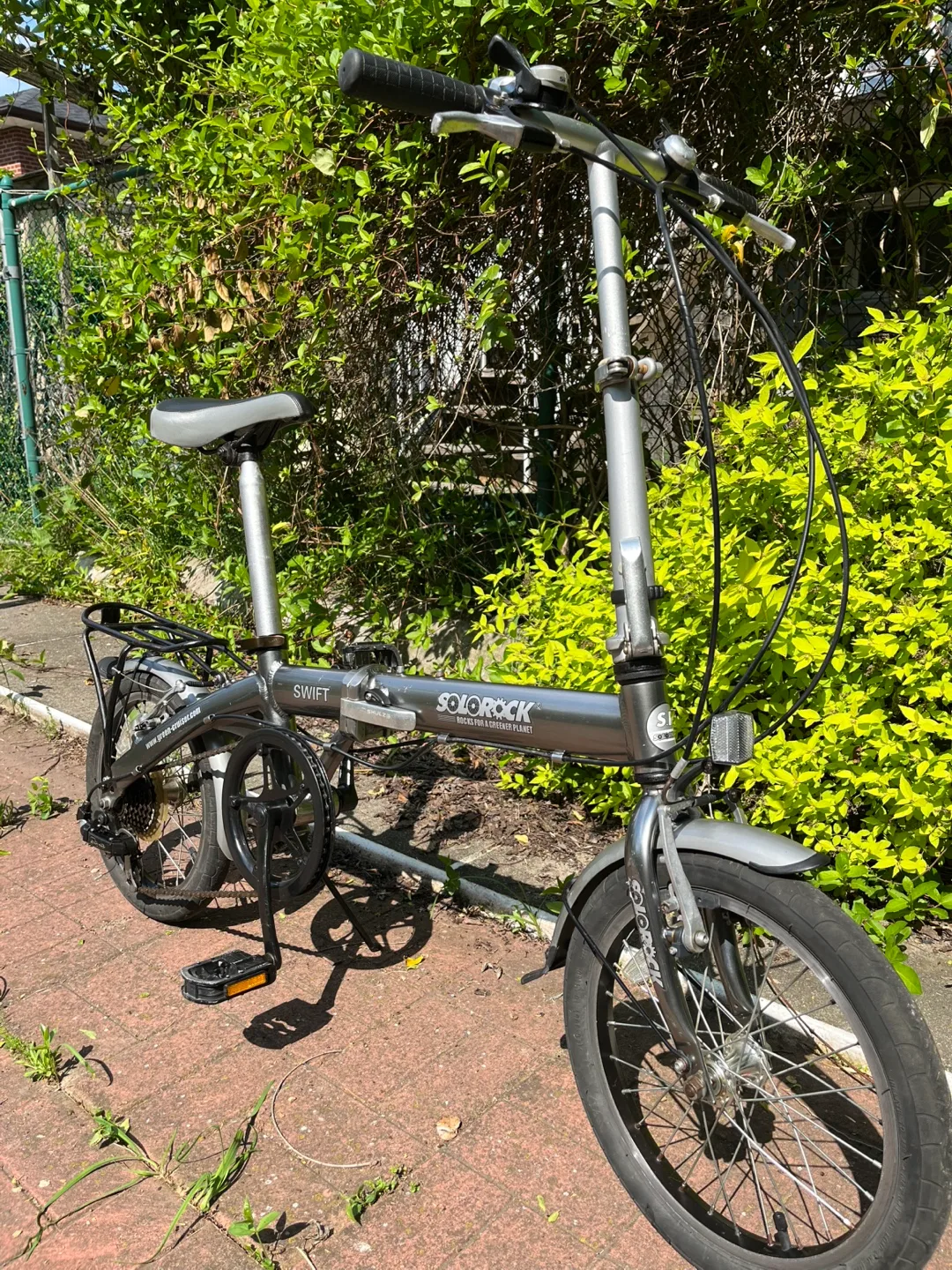 Solorock Swift Folding Bike - Compact & Portable image indicator(2)