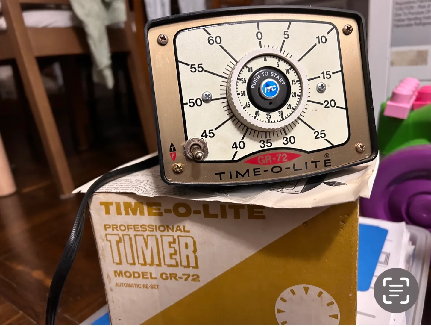 VTG Time-O-Lite Professional Timer GR-72 thumbnail