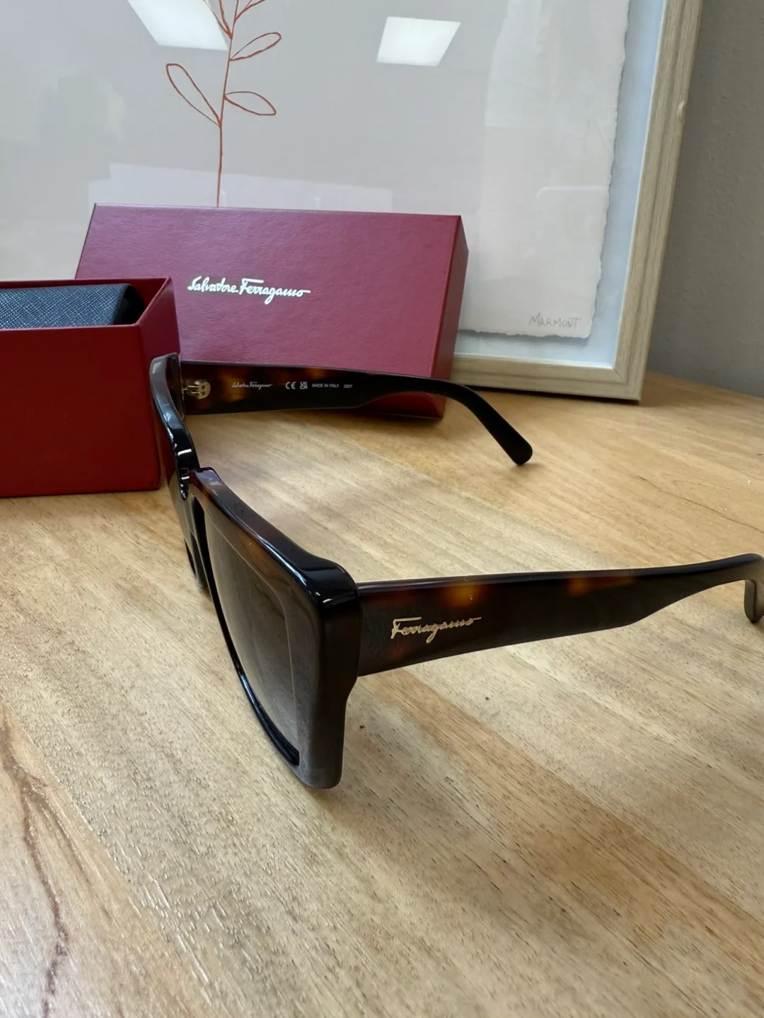 Authentic brand new Salvatore Ferragamo Sunglasses image indicator(3)