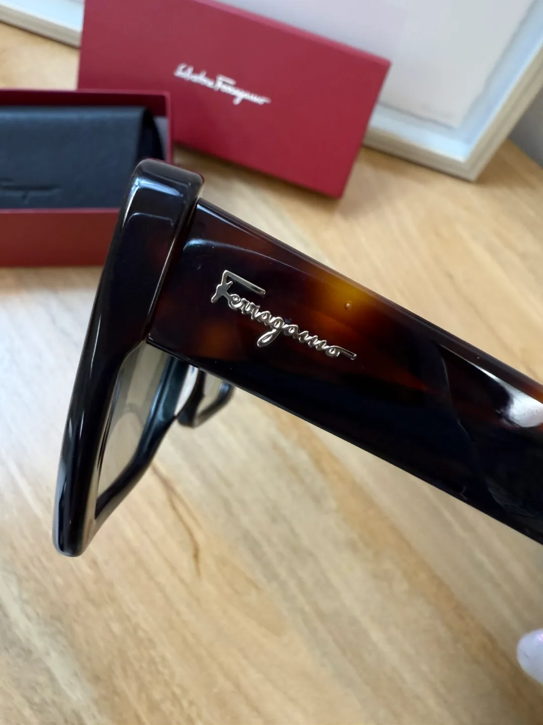 Authentic brand new Salvatore Ferragamo Sunglasses image indicator(2)