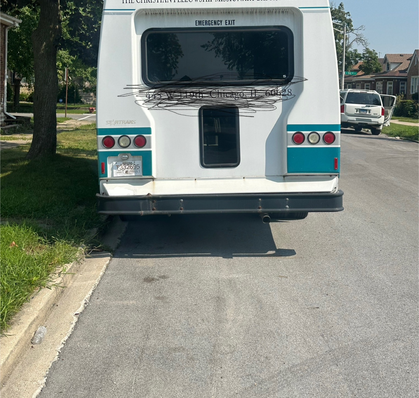 Ford E-450 Series Bus V10 Gas motor - photo 4