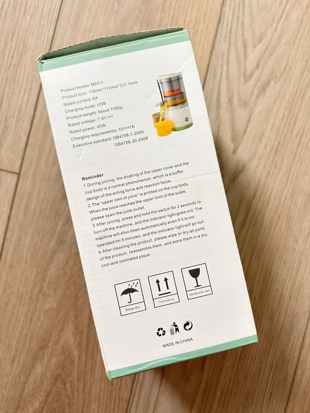 Portable USB Rechargeable Citrus Juicer image indicator(4)