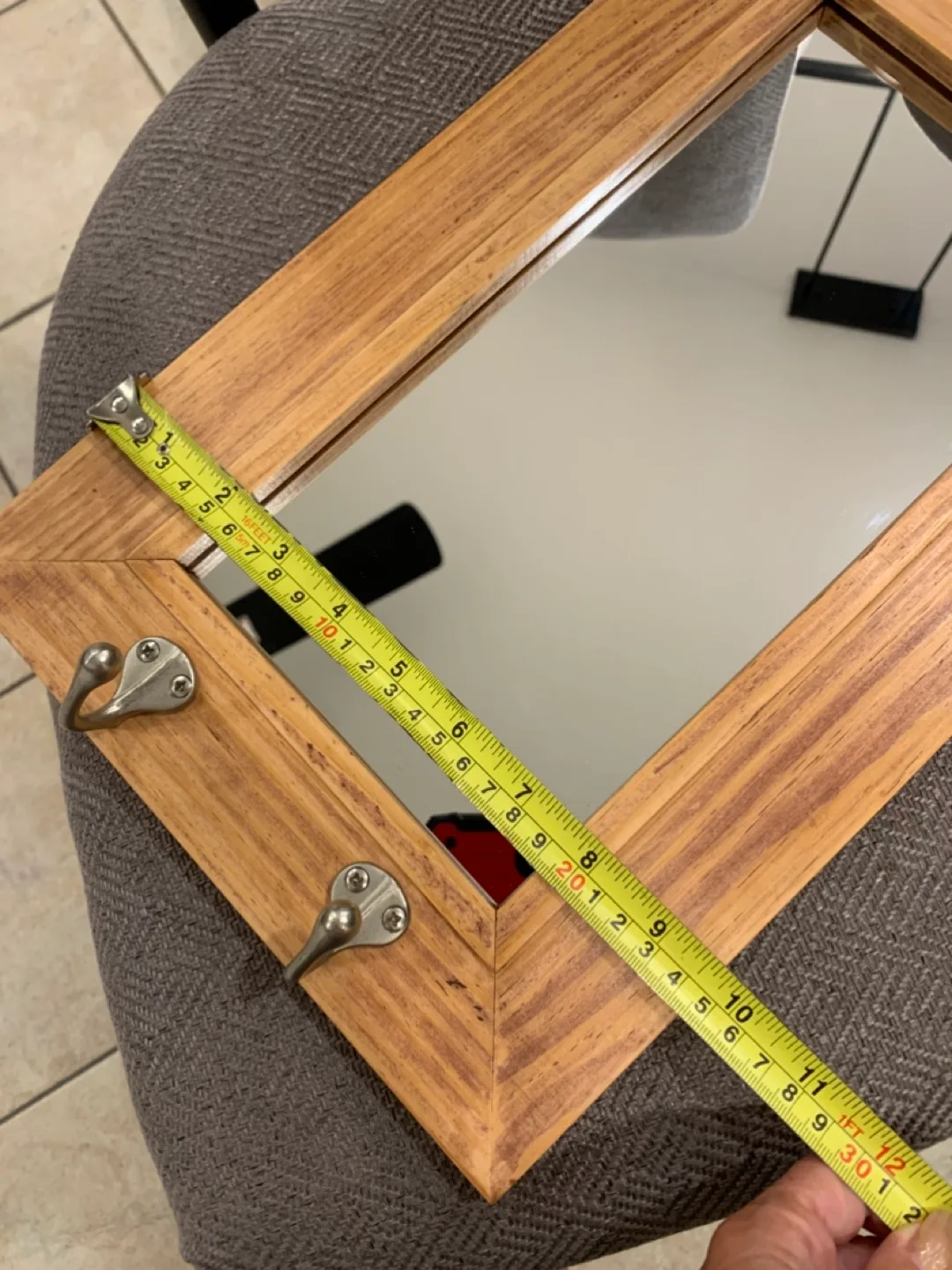 Wooden Framed Mirror with Hooks image indicator(6)