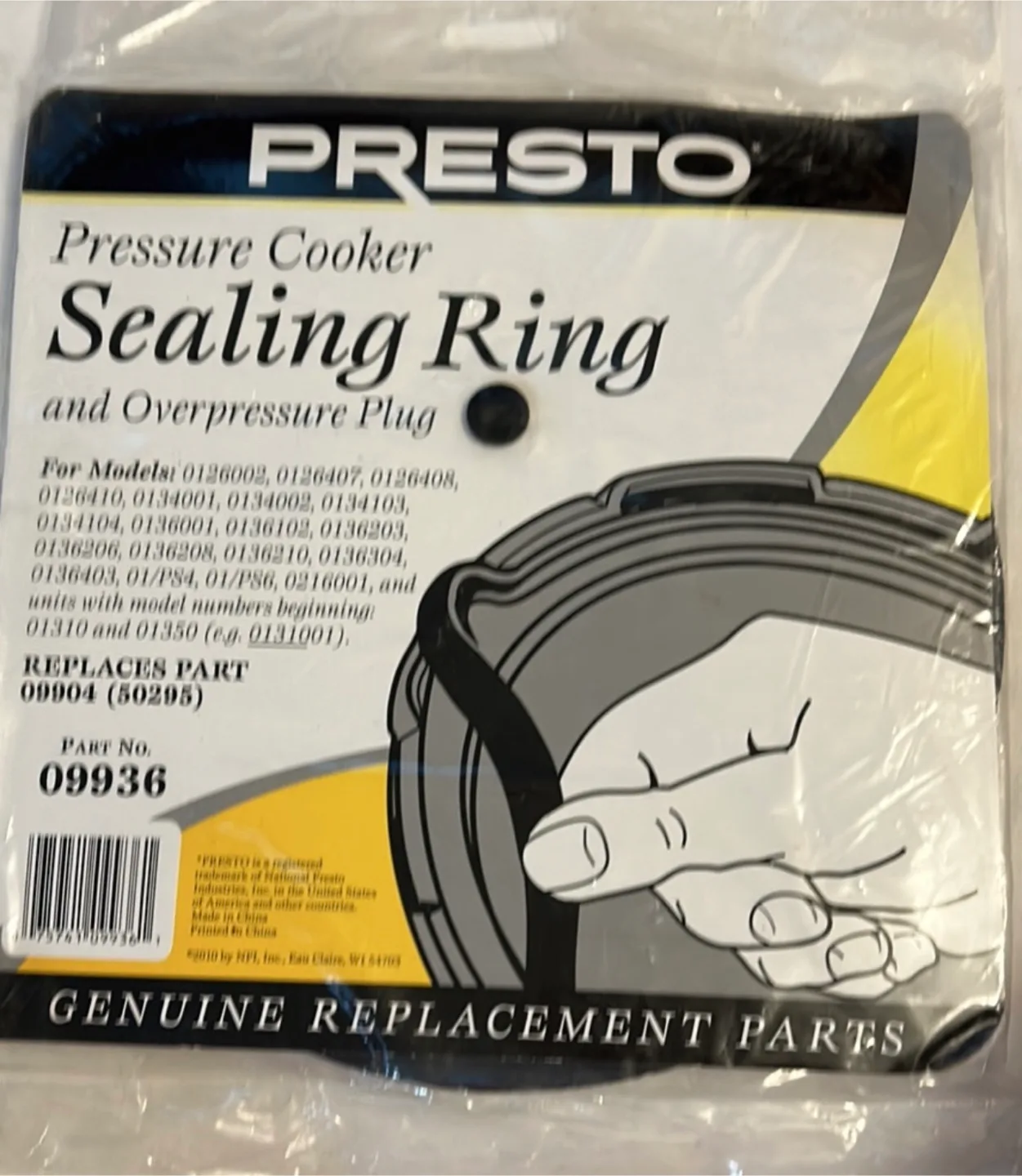 Presto Pressure Cooker Sealing Ring & Overpressure Plug thumbnail