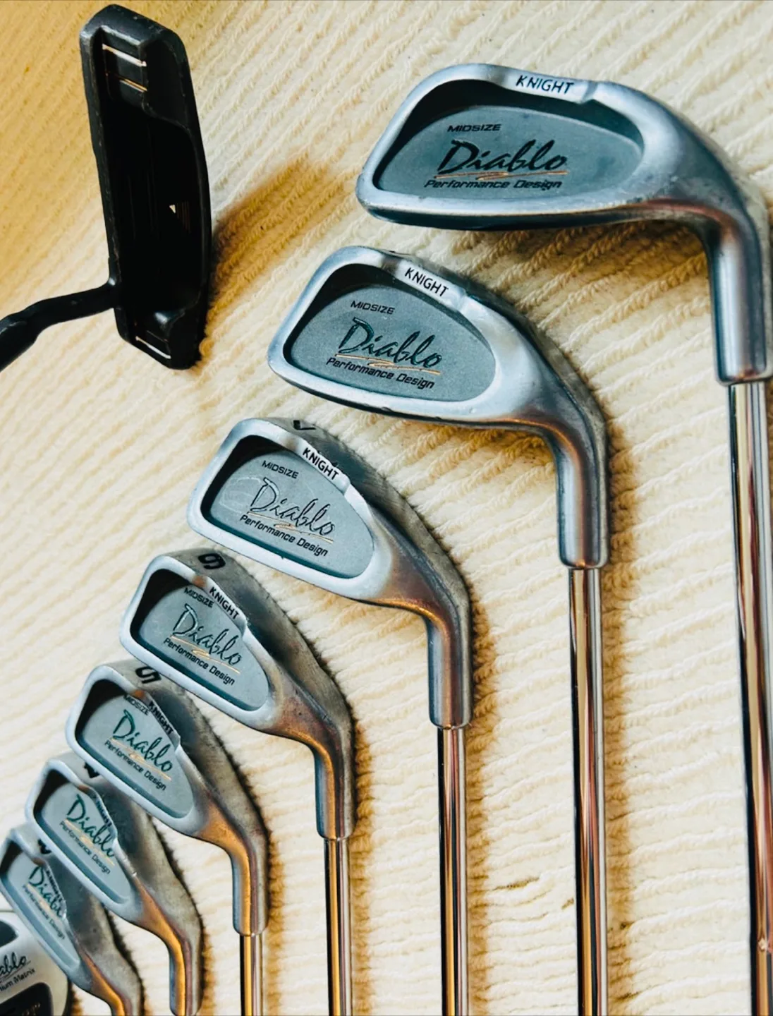 Knight Diablo Beginner Golf Club Set (Right Hand, Complete Set) image indicator(7)