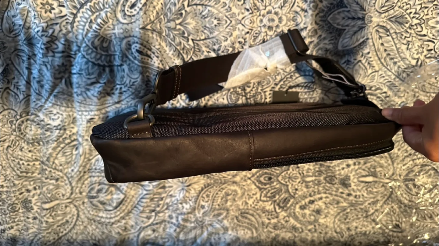 Kenneth Cole Reaction Leather Backpack image indicator(5)