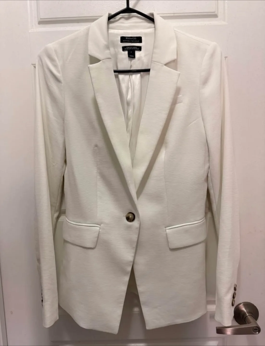 Women’s White RW & Co Blazer thumbnail
