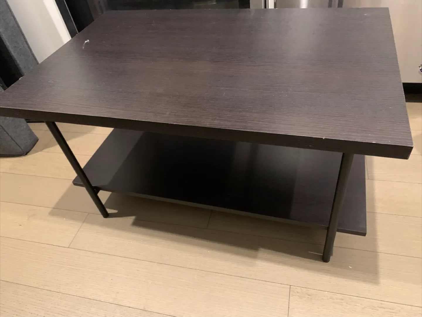 Coffee Table with Storage Shelf image indicator(6)