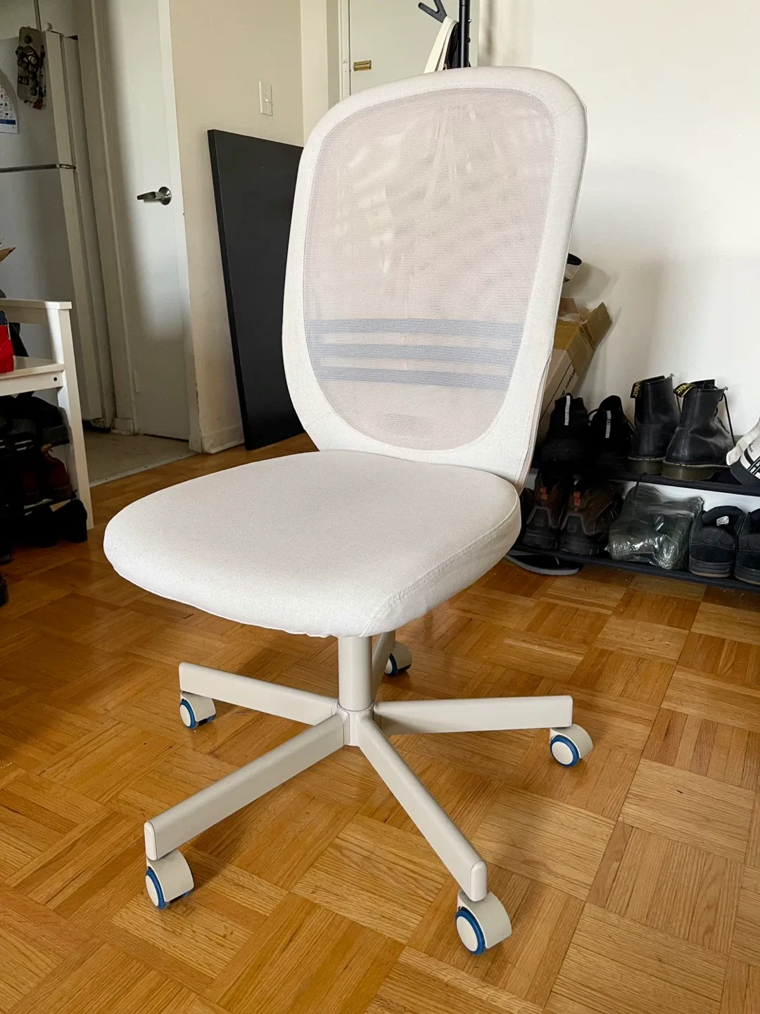 IKEA Flintan Beige Office Chair thumbnail