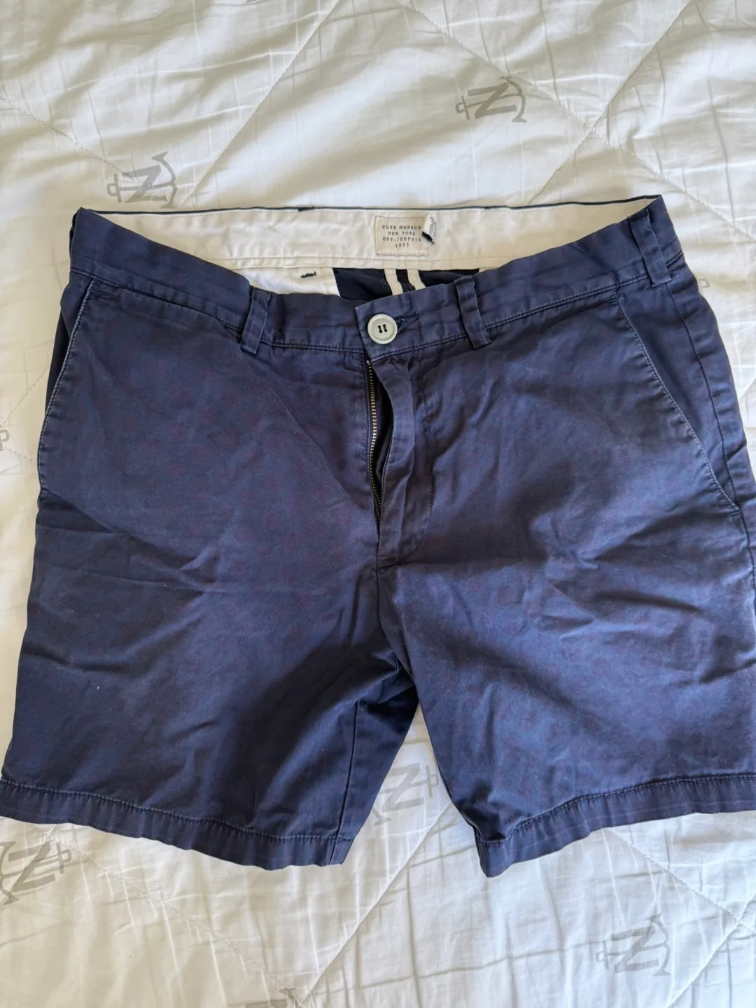 Club Monaco Navy Blue Shorts - Size 31 thumbnail