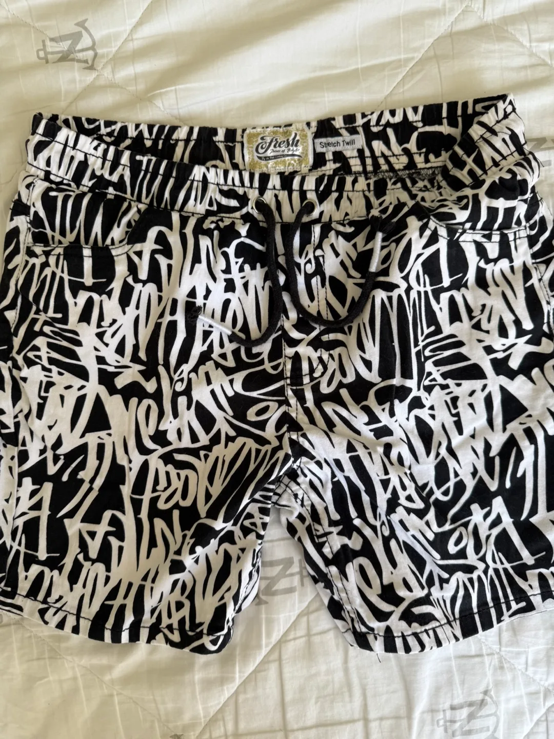 Fresh Prints of Bel-Air Shorts - Size M thumbnail