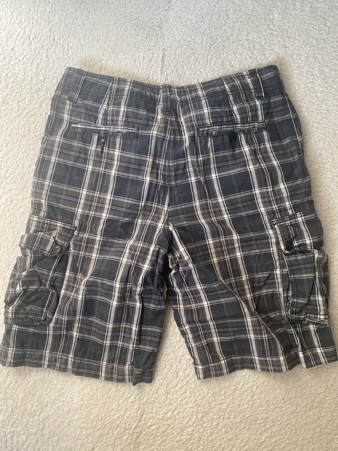Plad Cargo Shorts image indicator(2)