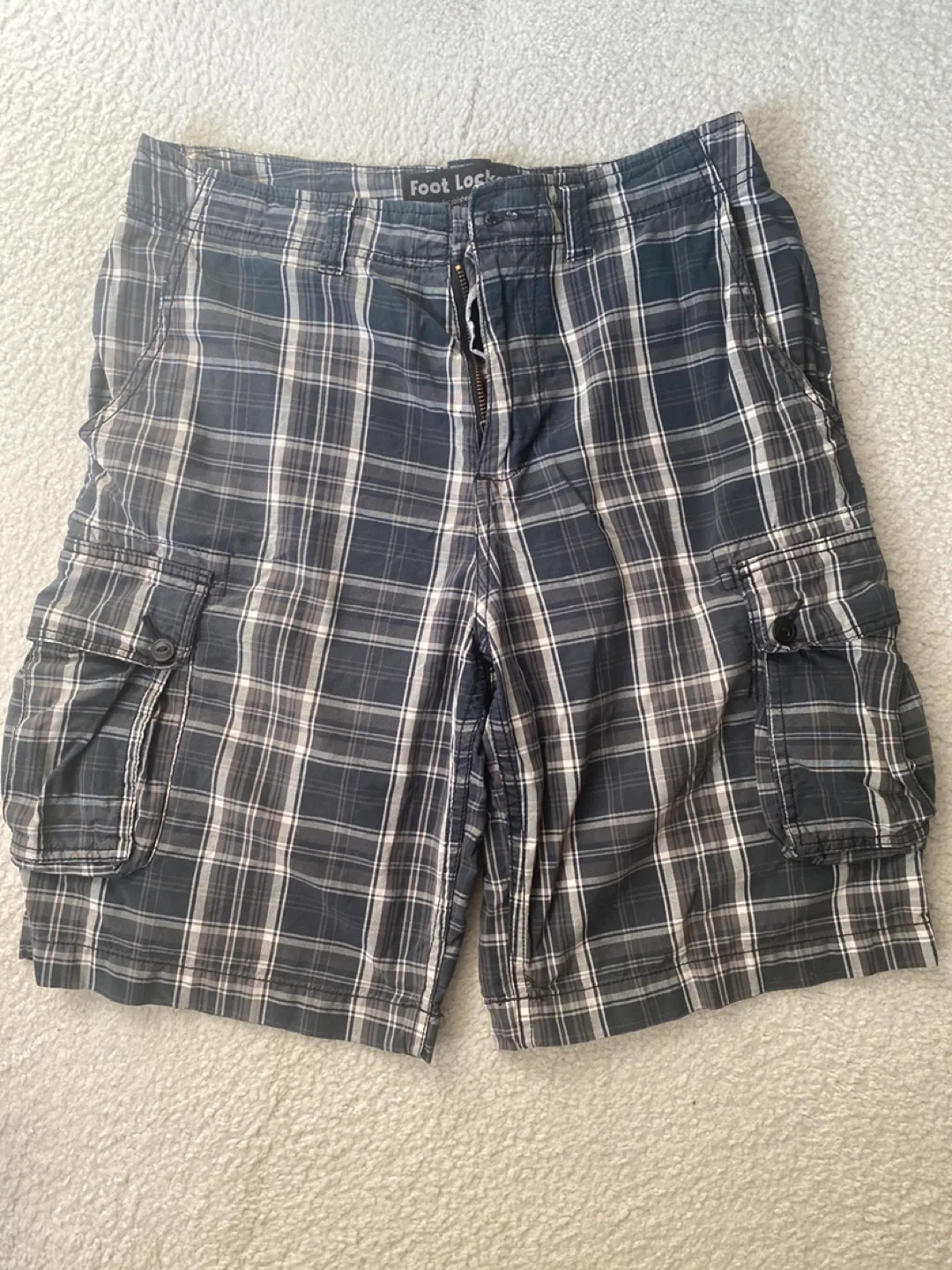 Plad Cargo Shorts thumbnail