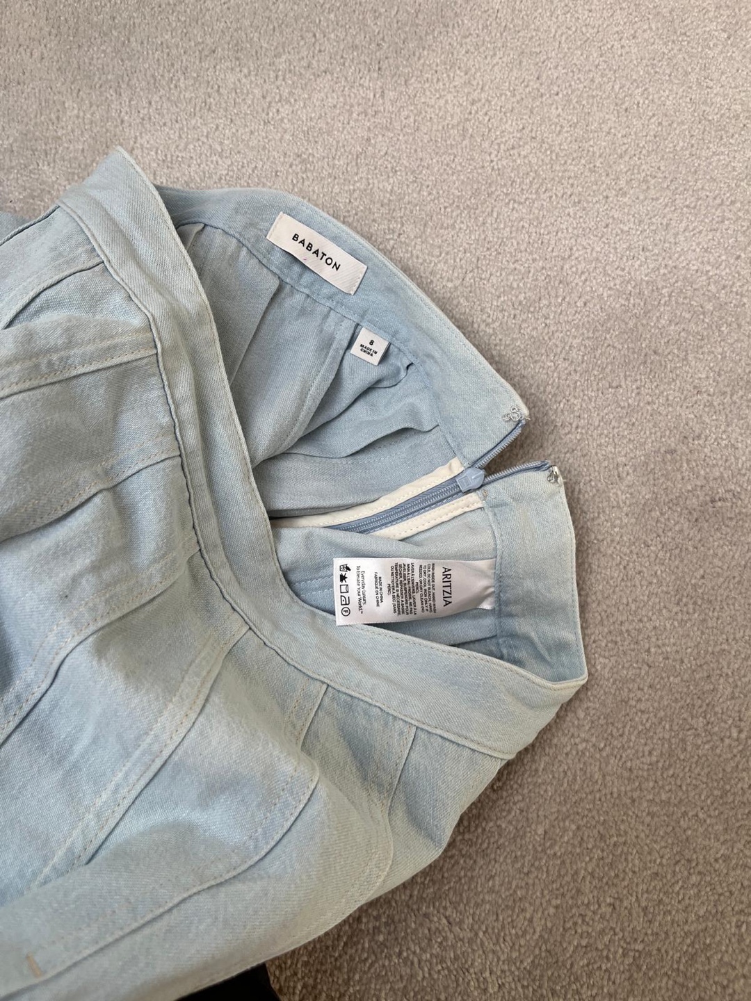 Babaton Aritzia Denim Pleated Mini Skirt - Size 8 - photo 3